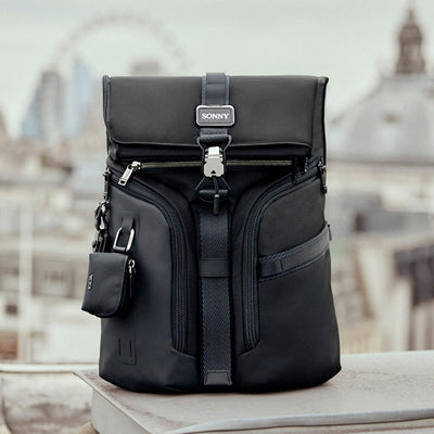 //www.tumi.ae/cdn/shopifycloud/shopify/assets/no-image-2048-5e88c1b20e087fb7bbe9a3771824e743c244f437e4f8ba93bbf7b11b53f7824c_400x.gif
