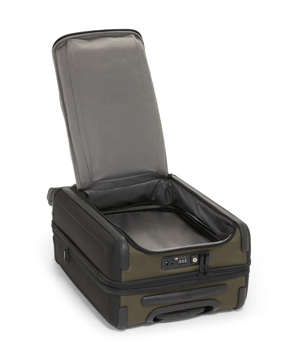 Continental Dual Access 4 Wheeled Carry-On
