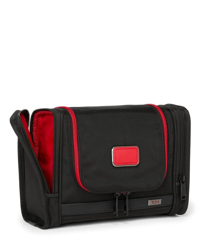 Hanging Travel Kit