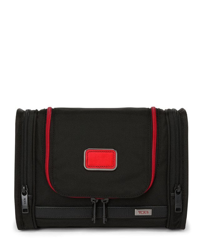 Hanging Travel Kit