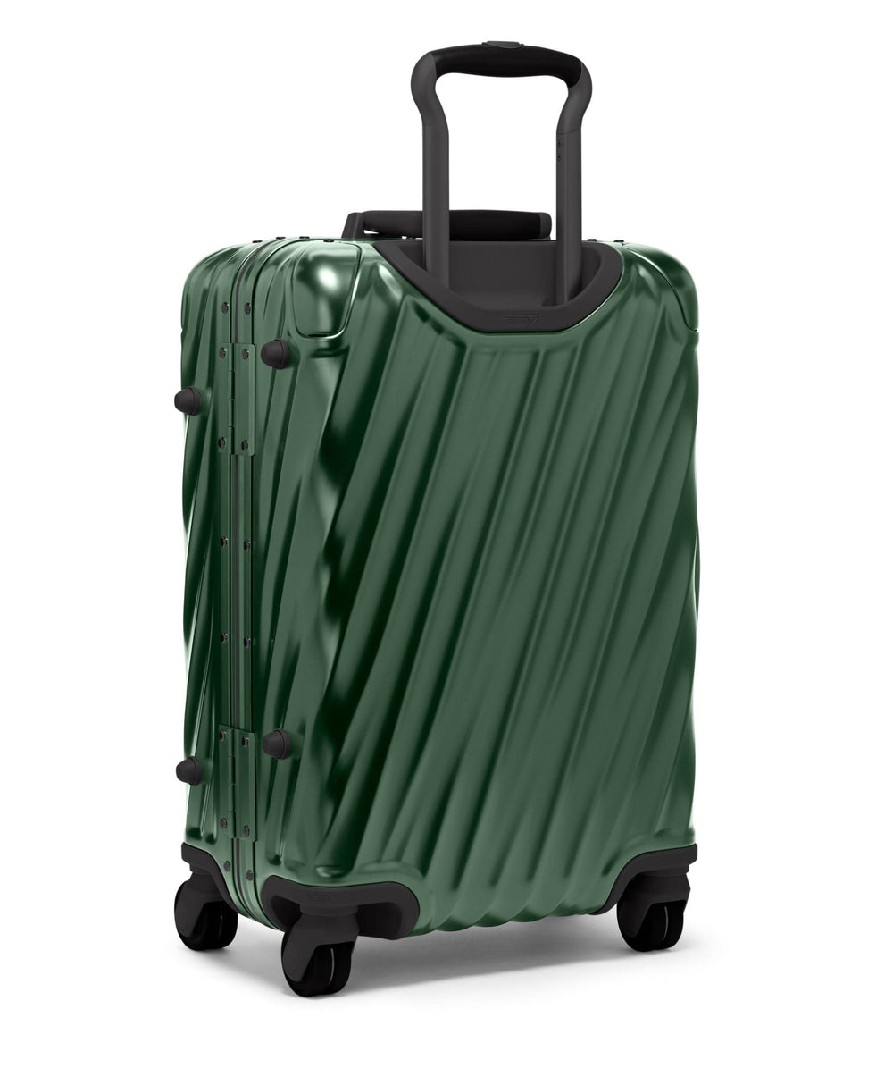 International Carry-On TUMI UAE 19 DEGREE ALUMINUM 19 DEGREE ALUMINUM aluminum augustbest BestAugust BestJuly BIS Carry-On Carry-On Luggage field-product for her gifting hardside international Luggage monogrammable Ramadan2024 SP24 women-collection-cat