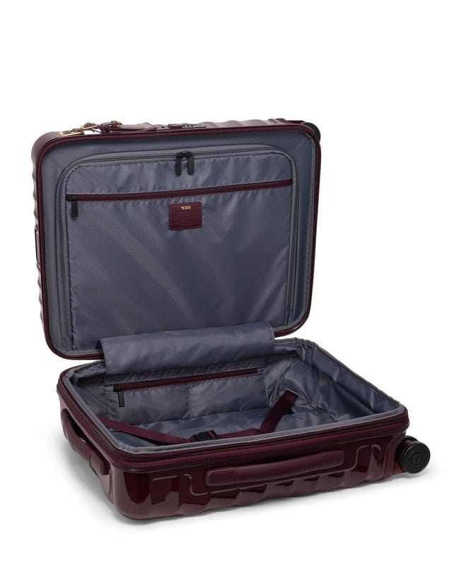 Continental Expandable 4 Wheeled Carry On
