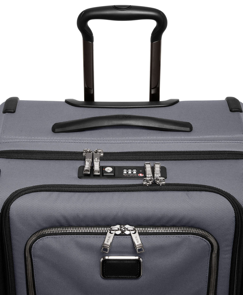 Short Trip Expandable 4 Wheeled Packing Case TUMI UAE Alpha X Alpha alpha x BIS Checked Luggage color_grey expandable field-product fw23 hardsided Luggage monogrammable New collection new collection luggage short trip softside