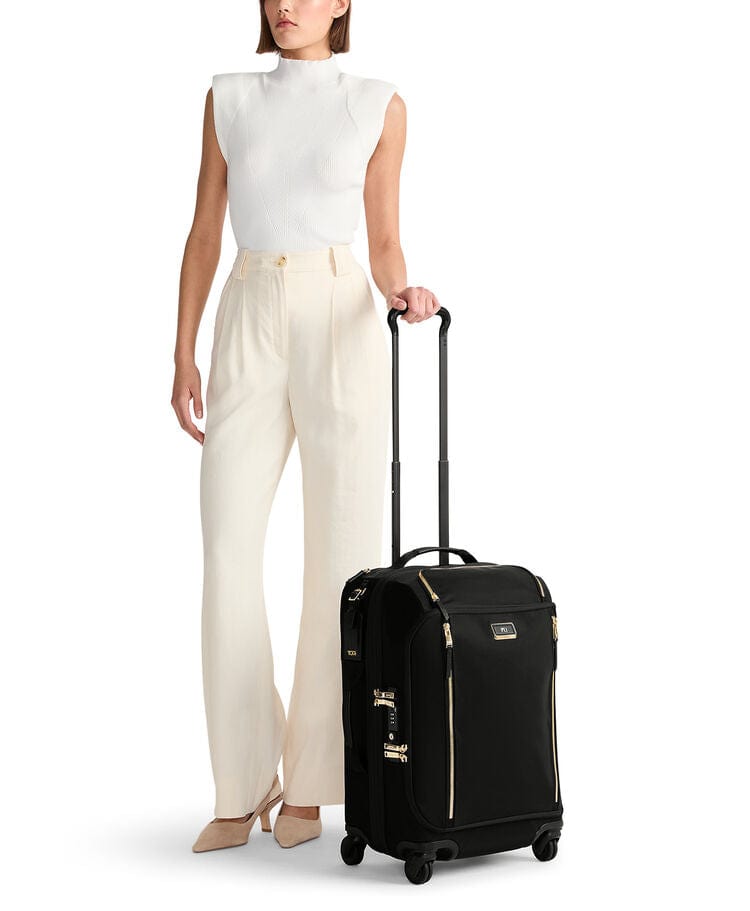 Léger International Expandable Carry-On TUMI UAE Voyageur BestOCT bestsept BIS Carry-On Carry-On Luggage expandable field-product for her FW24 gifting international Luggage monogrammable new women styles softside Voyageur