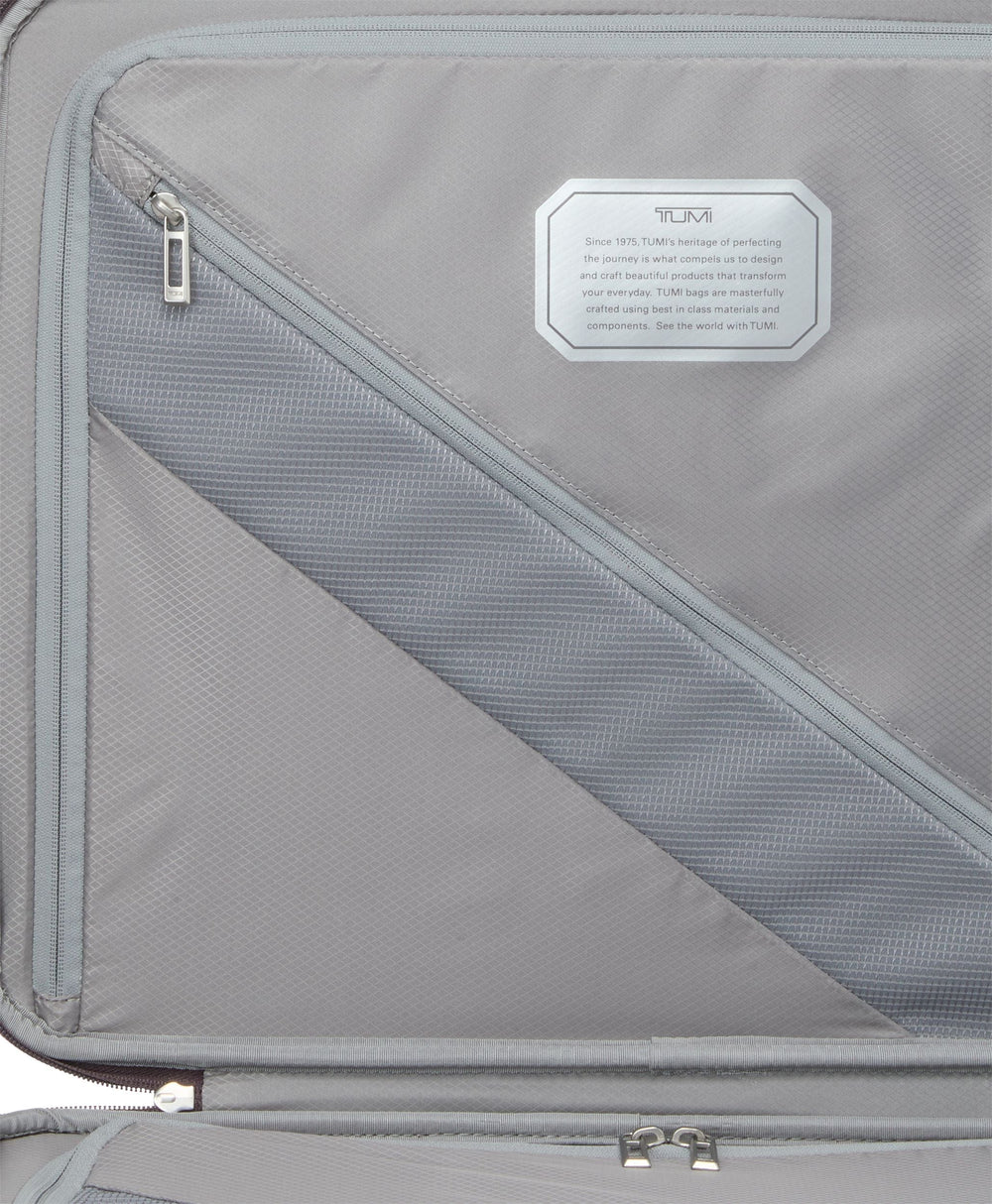 Continental 4 Wheeled Carry On