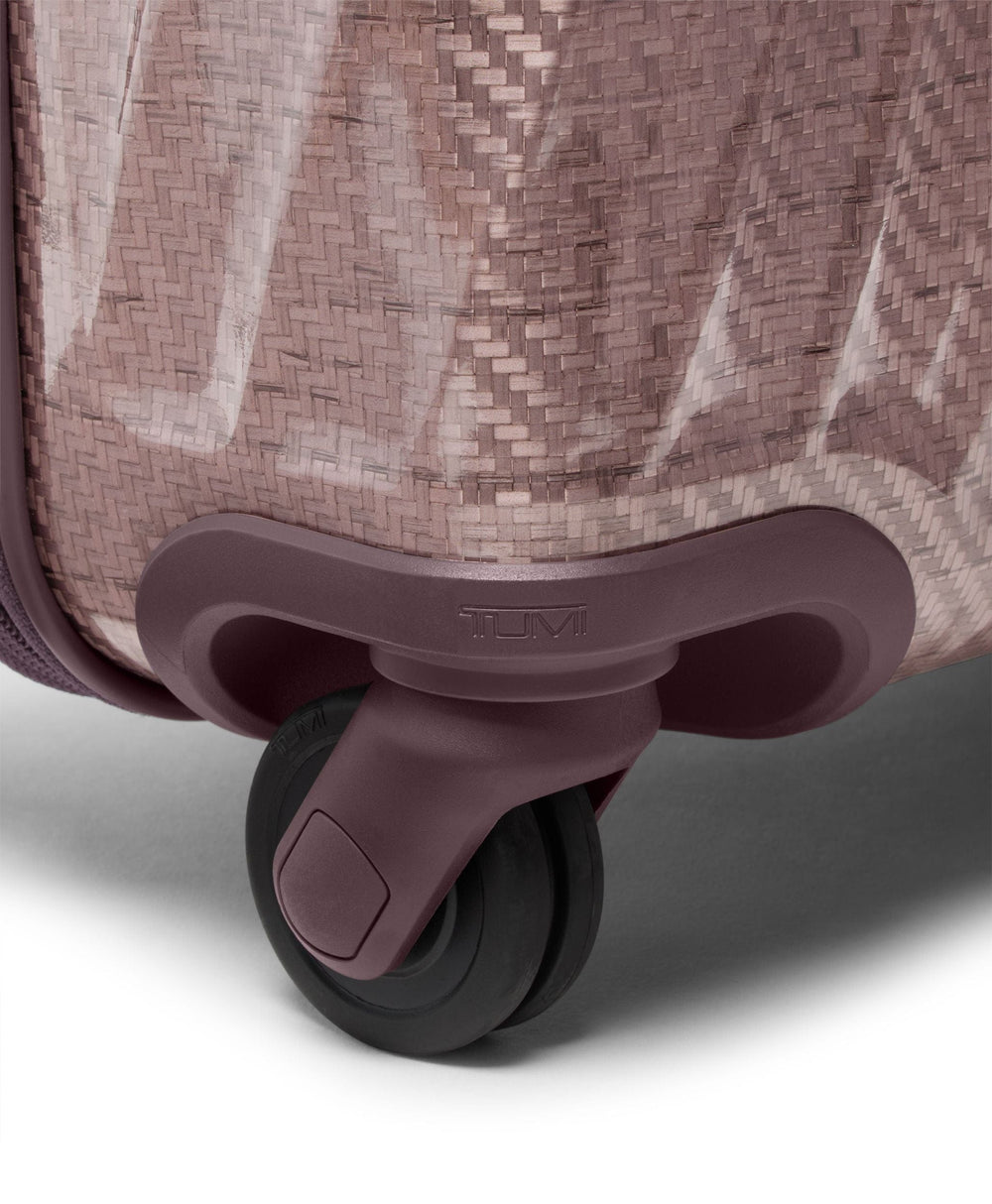 Continental 4 Wheeled Carry On