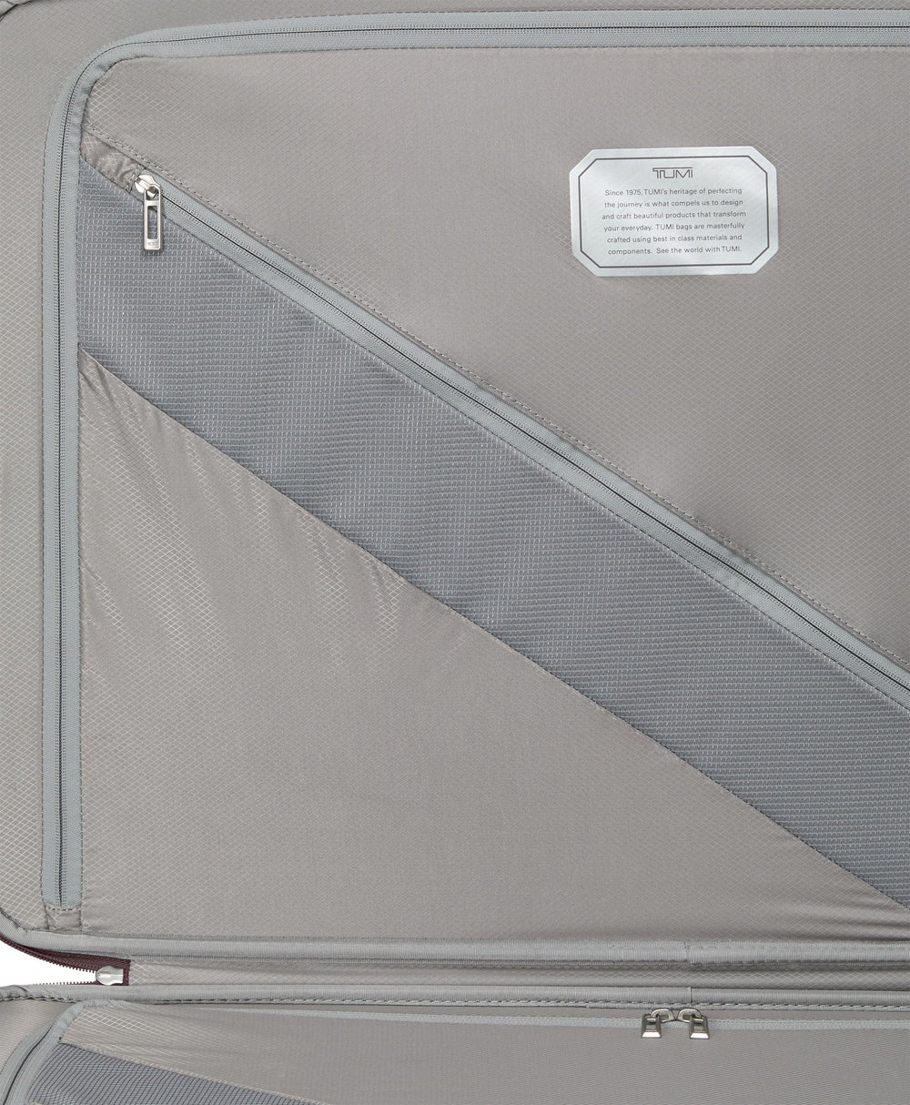 Extended Trip 4 Wheeled Packing Case