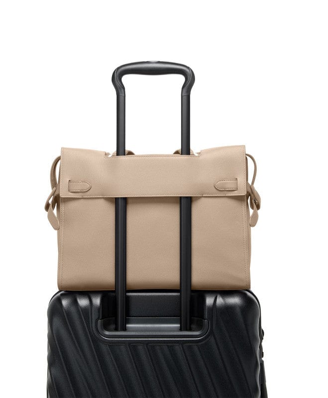 Agent Medium Tote