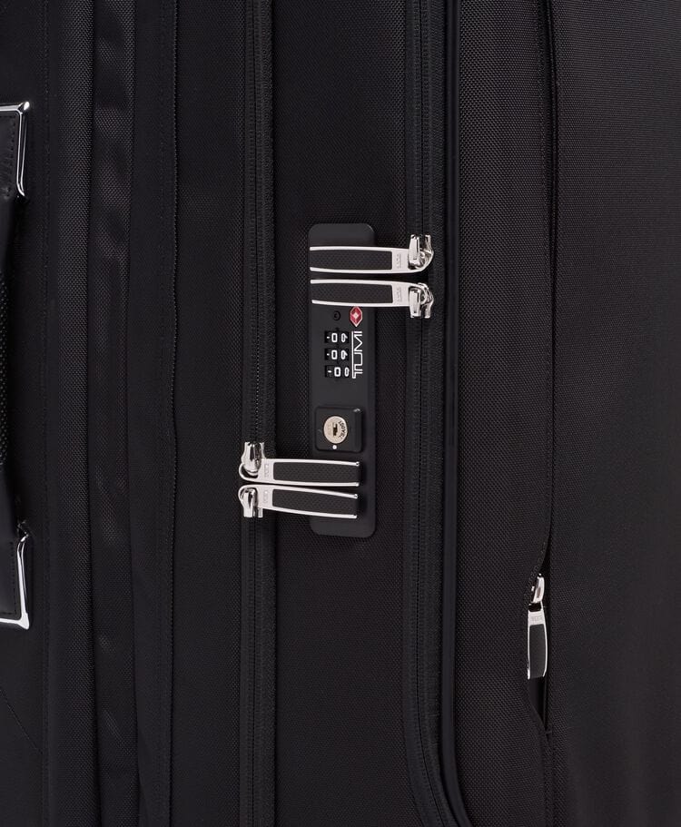 Short Trip Dual Access 4 Wheeled Packing Case