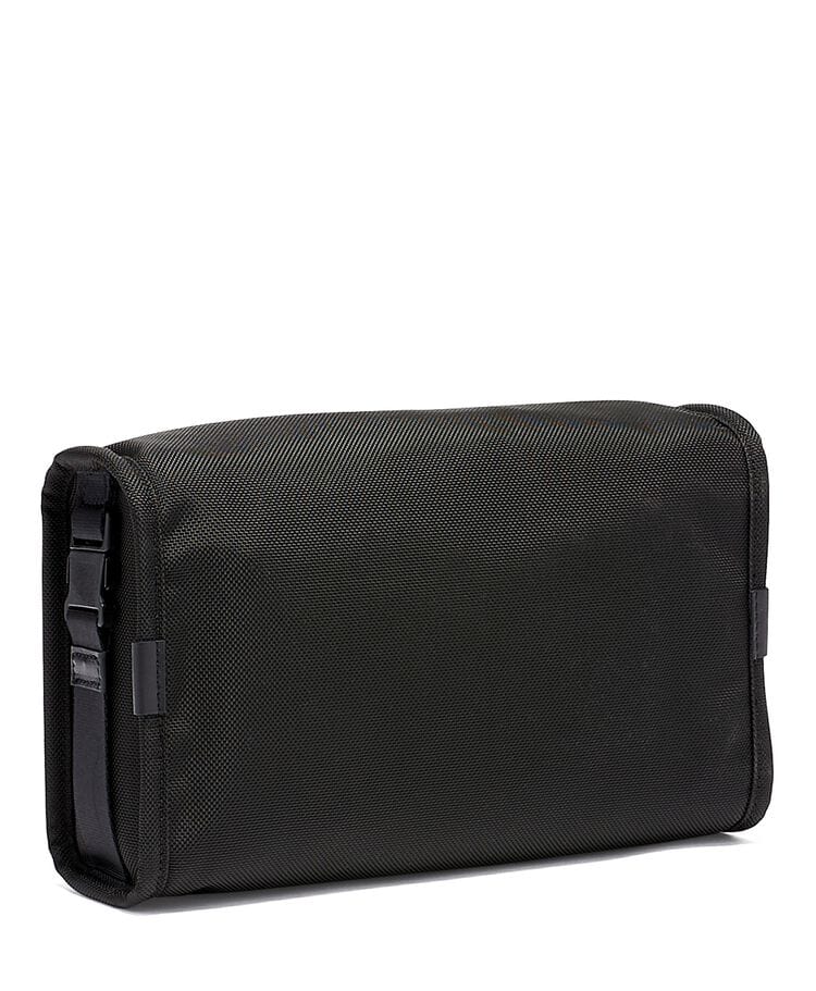 Travel Kit TUMI UAE Alpha 3 $kU-$ynC-tr1gG3r Accessories Alpha Alpha 3 Ballistic Nylon Luggage Best Seller Accessories BIS color_black Father's Day Fathers_Day field-product Full Priced gifting monogrammable Ramadan2024 Toiletry Cases Travel Accessory