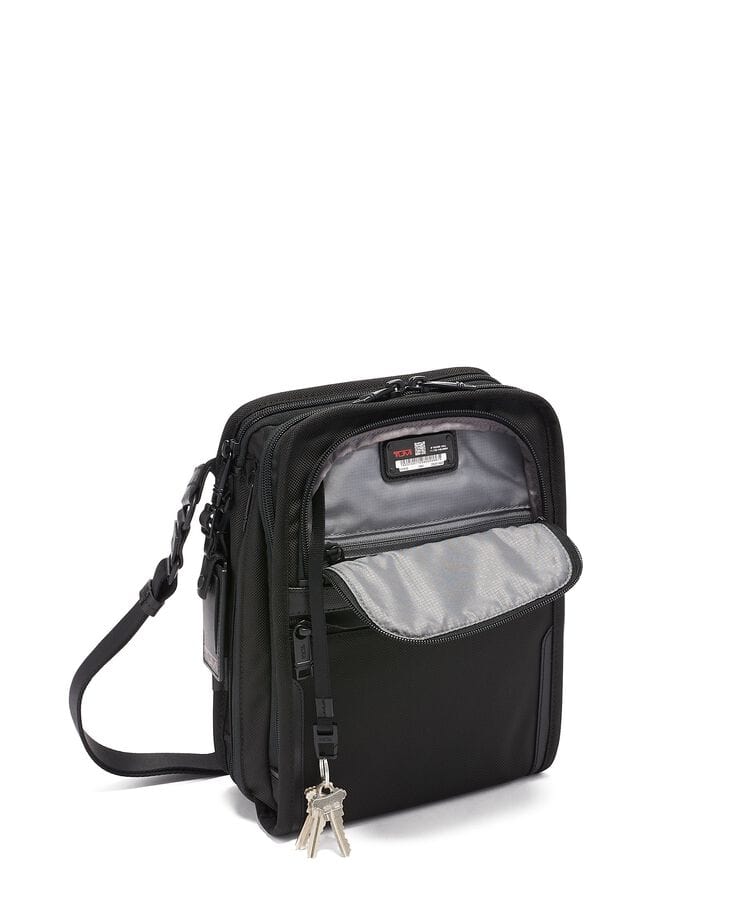 Organizer Travel Tote TUMI UAE Alpha 3 $kU-$ynC-tr1gG3r Alpha Alpha 3 augustbest Bags Ballistic Nylon Bag BestAugust BestOCT bestsept BIS color_black cross-body bags Crossbodies Crossbody Father's Day Fathers_Day field-product for her Full Priced gifting monogrammable Totes TUMI Totes
