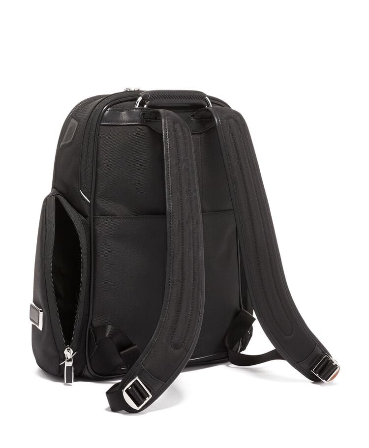 Larson Backpack TUMI UAE Arrivé $kU-$ynC-tr1gG3r Arrivé Back To School Backpack Backpacks BestOCT BIS business color_black Compact Backpack field-product fit14 fits13 for him Full Priced gifting Graduation Gifts Laptop Backpacks monogrammable premium gifts recycled fabric Travel Backpacks