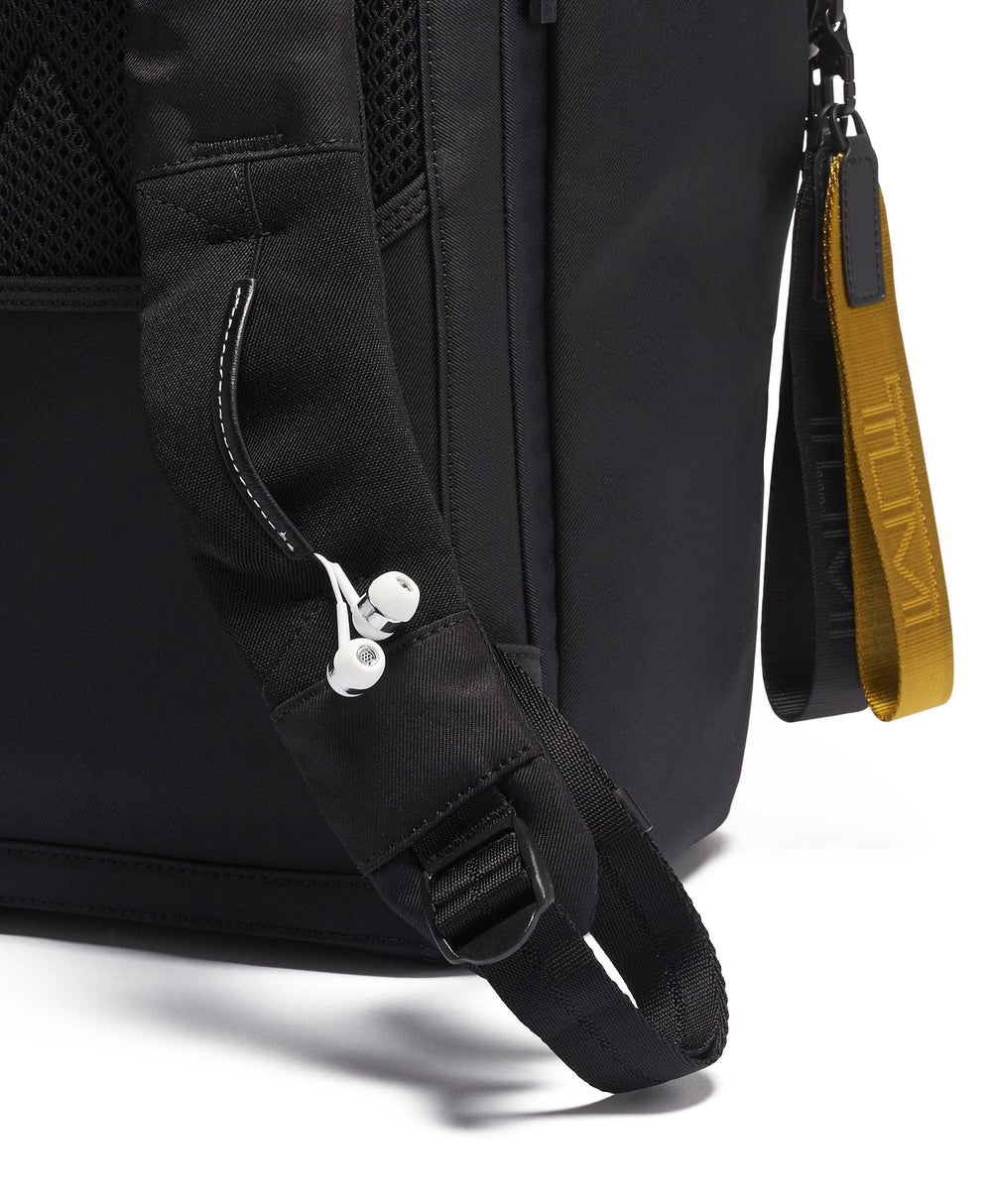 Finch Backpack