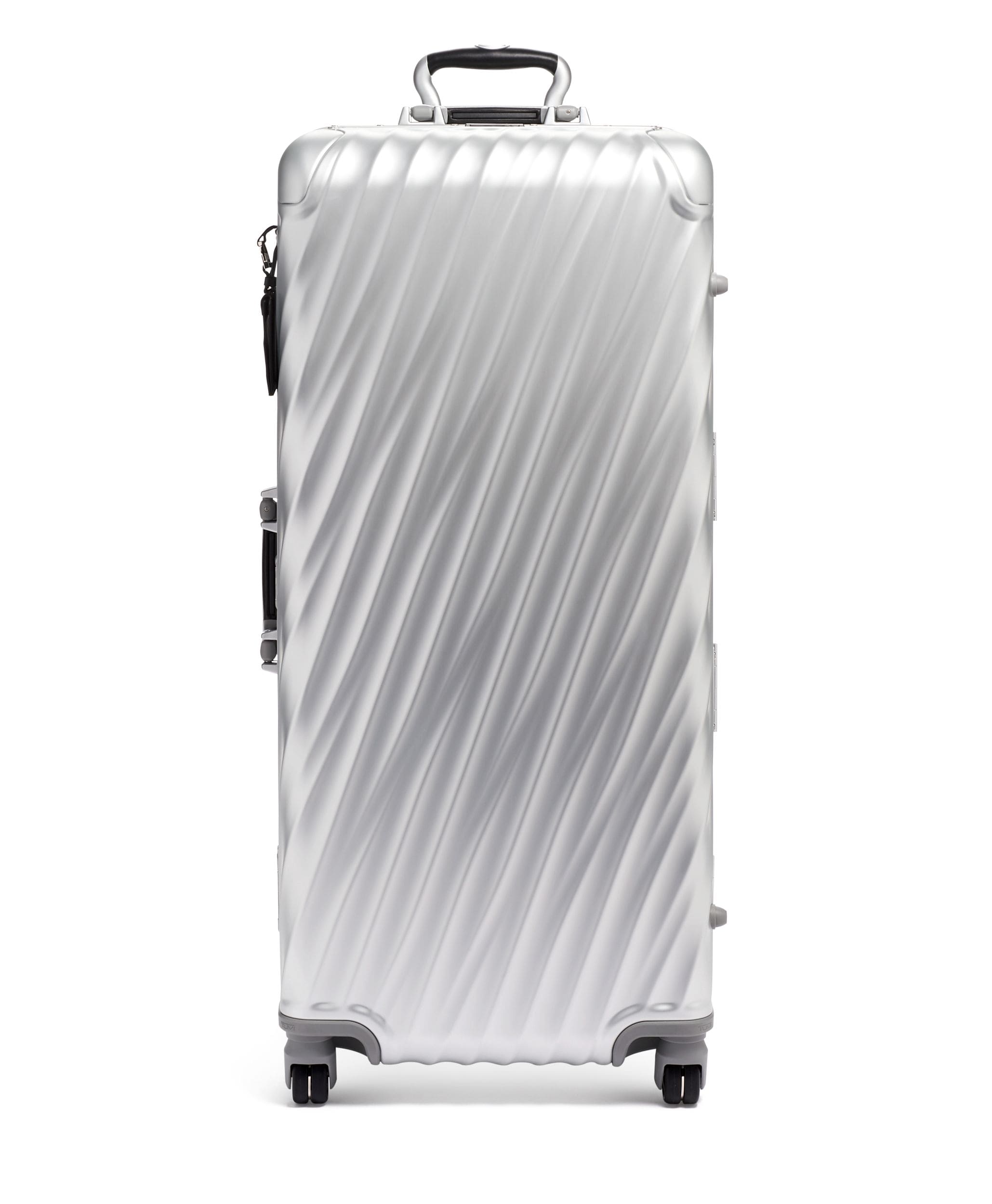 Rolling Trunk TUMI UAE 19 Degree Aluminum $kU-$ynC-tr1gG3r 19 + 19 19 Degree Aluminum aluminum BestOCT bestsept BIS Checked Luggage color_grey field-product for her for him Full Priced gifting hardside hardsided international Luggage monogrammable new collection luggage premium gifts Ramadan2024 Silver SP24 women-collection-cat worldwide