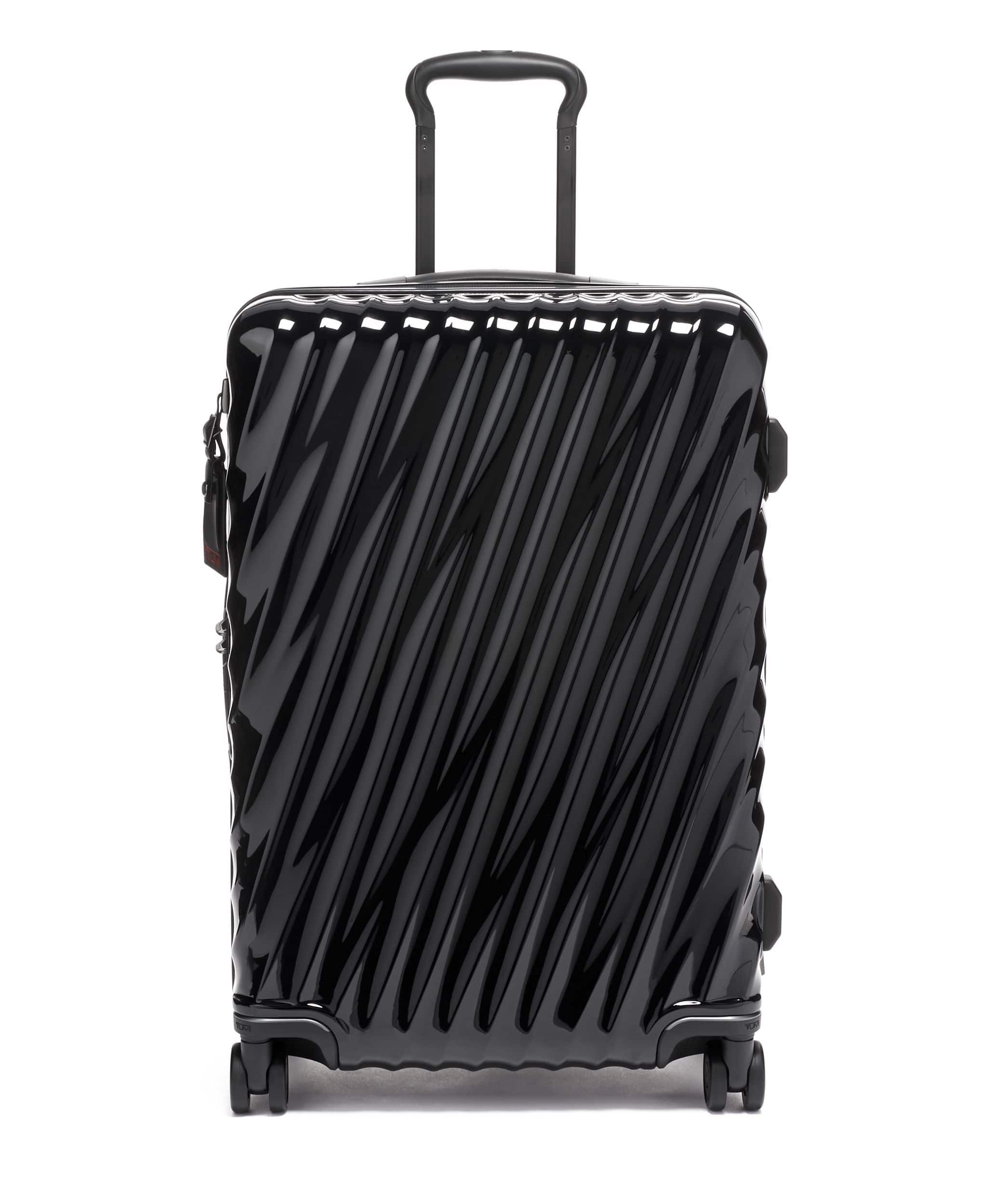 Short Trip Expandable 4 Wheeled Packing Case TUMI UAE 19 Degree $kU-$ynC-tr1gG3r 19 + 19 19 Degree 19 Degree recycled BIS Checked Luggage color_black expandable field-product hardside Luggage monogrammable Recycled Polycarbonate Luggage short trip Sustainable